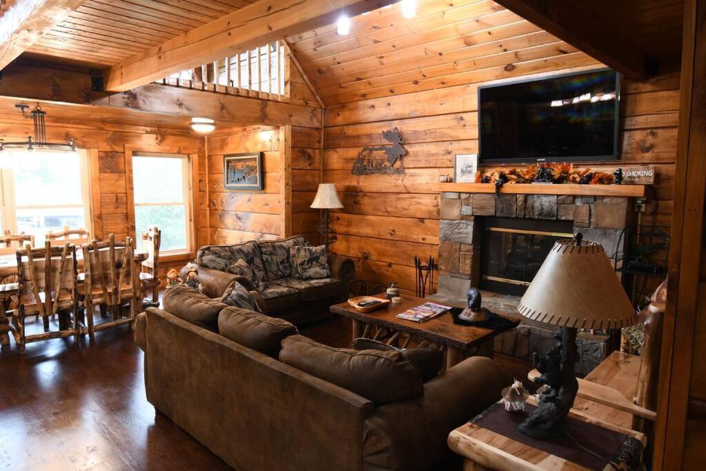 Bear Country Cabin Sevierville Exterior foto